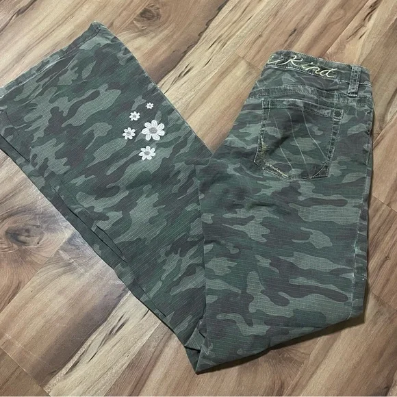 Sister Moon Hippie Bells size 27 - Picture 2 of 11